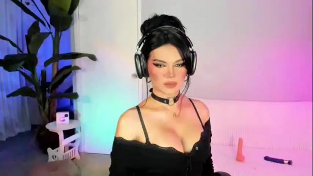 Image 3 of kylie_necor Stream on Chaturbate on 25 days ago
