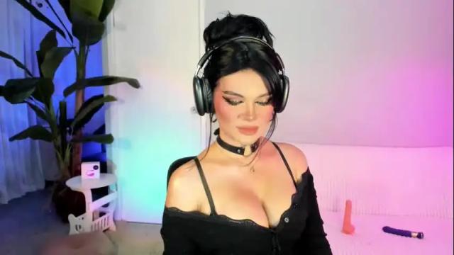 Image 4 of kylie_necor Stream on Chaturbate on 25 days ago