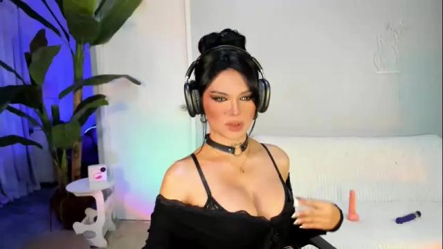 Image 3 of kylie_necor Stream on Chaturbate on 19 days ago