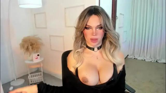 Image 11 of kylie_necor Stream on Chaturbate on 1 month ago