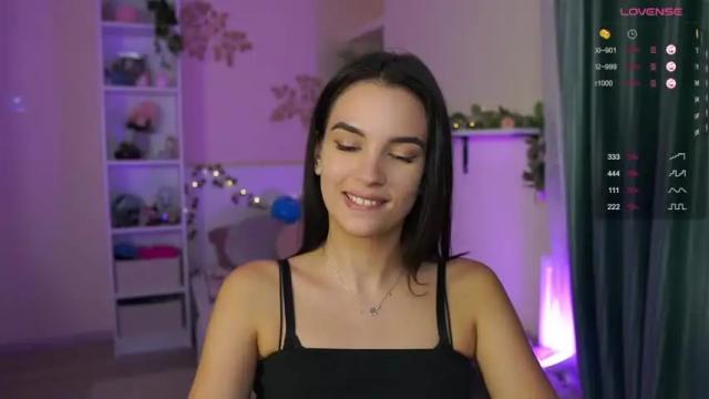 Image 11 of kylie_quinn_018 Stream on Chaturbate on 18 months ago