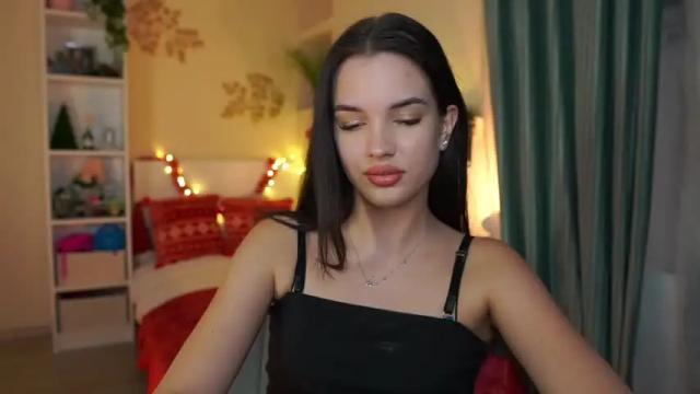 Image 2 of kylie_quinn_018 Stream on Chaturbate on 17 months ago