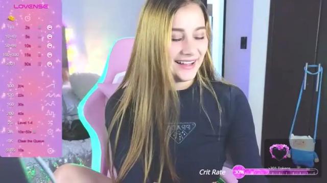 Image 2 of kylie_rose1 Stream on Chaturbate on 16 months ago