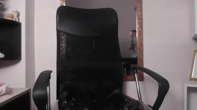 Image 10 of kylie_squirt_ Stream on Chaturbate on 16 months ago