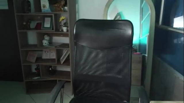 Image 10 of kylie_squirt_ Stream on Chaturbate on 1 month ago