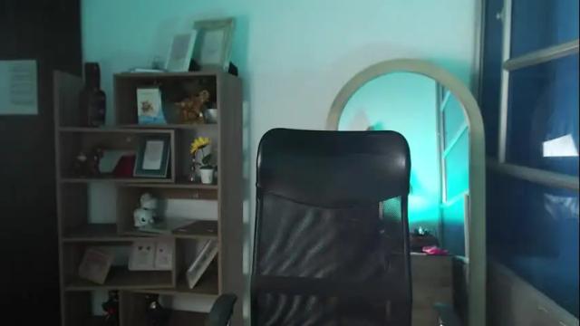 Image 3 of kylie_squirt_ Stream on Chaturbate on 1 month ago