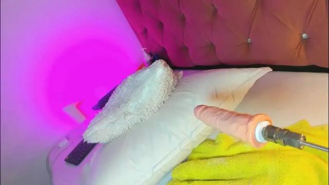 Thumbnail 2, kylie_sttel's Stream at Chaturbate, 18 days ago