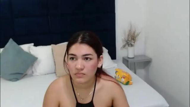 Image 7 of kyliebenson Stream on Chaturbate on 1 month ago