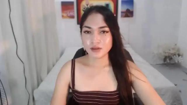 Image 12 of kyliebig1surprise Stream on Chaturbate on 12 months ago