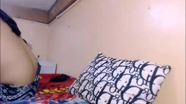 Image 2 of kylieebarbie97 Stream on Chaturbate on 2 months ago