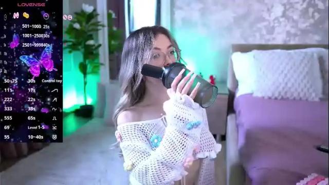Image 12 of kyliejoyce Stream on Chaturbate on 1 month ago