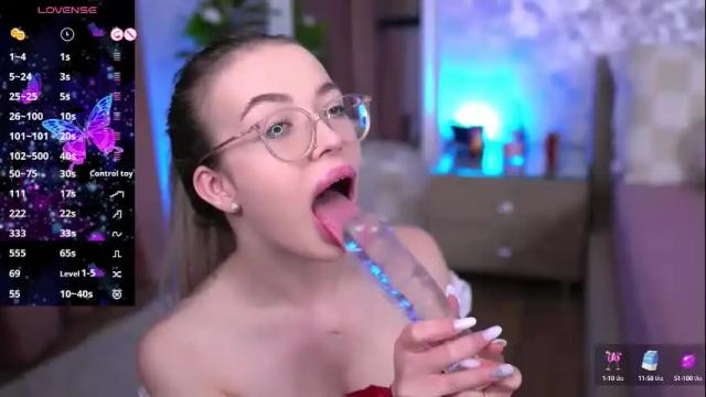 Image 11 of kyliejoyce Stream on Chaturbate on 1 month ago