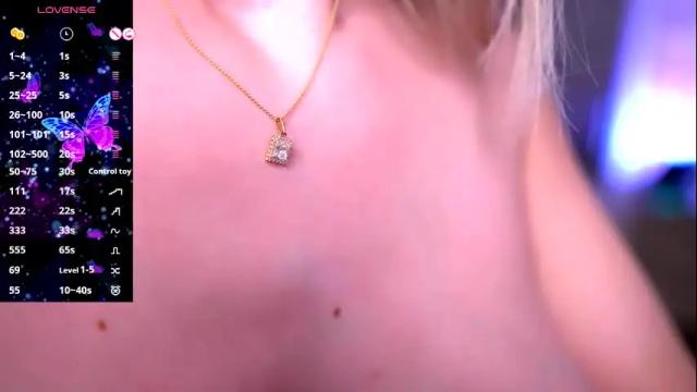 Image 8 of kyliejoyce Stream on Chaturbate on 24 days ago