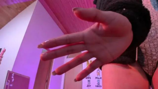 Image 10 of kyliekandy Stream on Chaturbate on 15 months ago