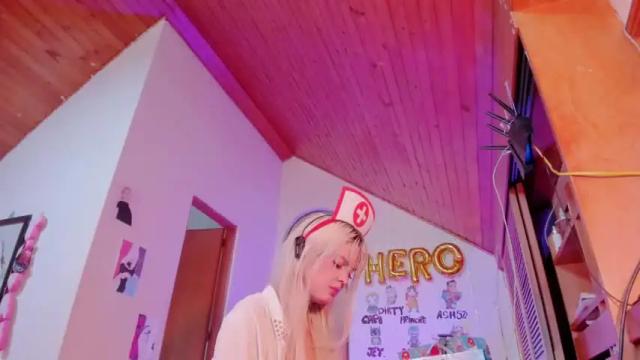 Thumbnail 1, kyliekandy's Stream at Chaturbate, 13 months ago