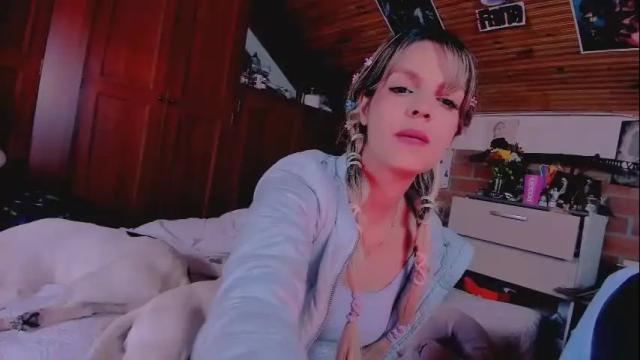 Image 12 of kyliekandy Stream on Chaturbate on 10 days ago