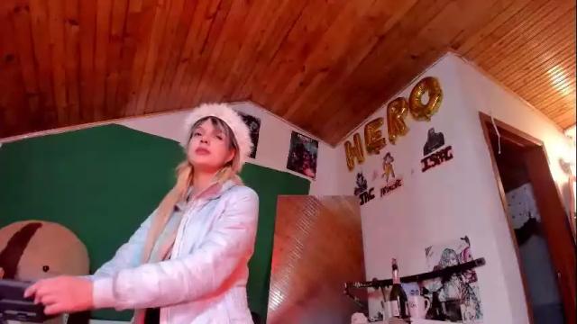 Image 12 of kyliekandy Stream on Chaturbate on 2 months ago