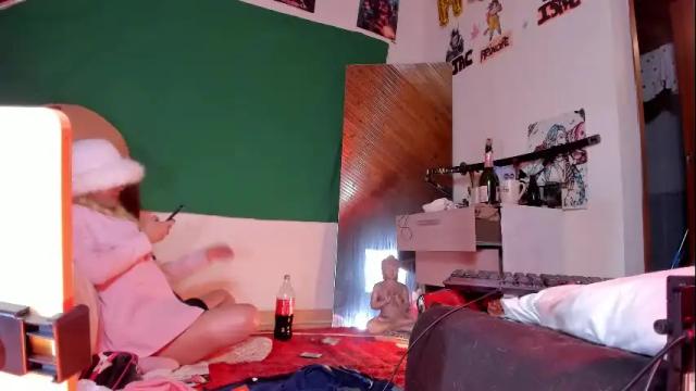 Image 7 of kyliekandy Stream on Chaturbate on 2 months ago