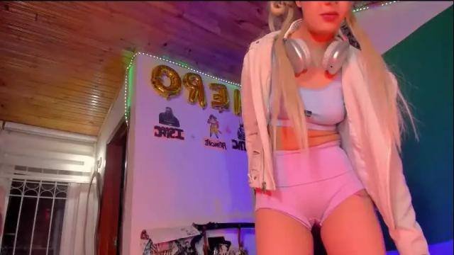 Thumbnail 1, kyliekandy's Stream at Chaturbate, 1 month ago