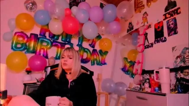 Image 11 of kyliekandy Stream on Chaturbate on 1 month ago