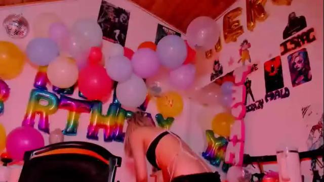 Thumbnail 2, kyliekandy's Stream at Chaturbate, 1 month ago