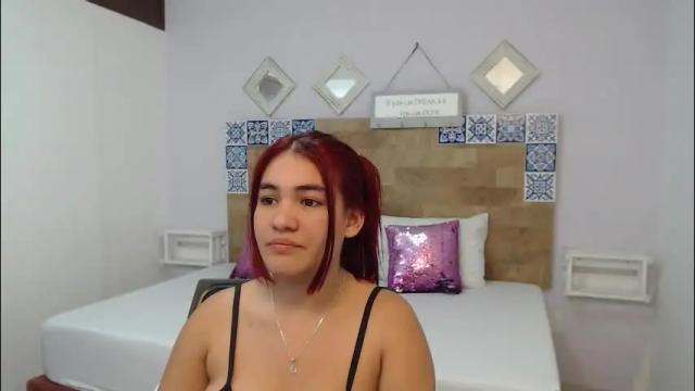 Image 8 of kyliiebaker Stream on Chaturbate on 1 month ago