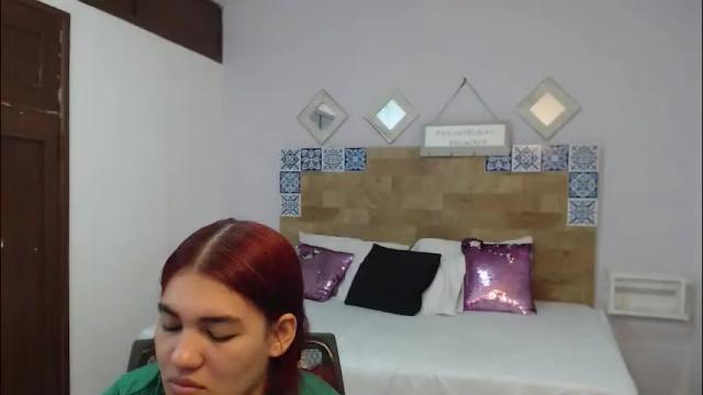 Image 4 of kyliiebaker Stream on Chaturbate on 1 month ago