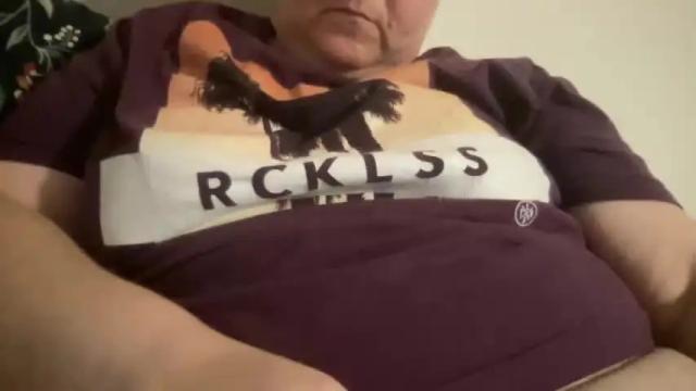 Image 6 of kylorencat Stream on Chaturbate on 17 months ago