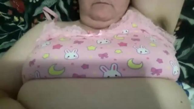 Image 4 of kylorencat Stream on Chaturbate on 16 months ago