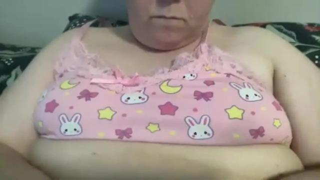 Image 7 of kylorencat Stream on Chaturbate on 15 months ago