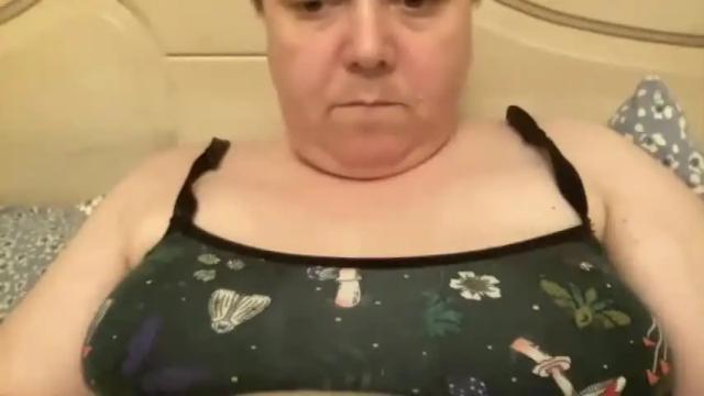 Image 11 of kylorencat Stream on Chaturbate on 14 months ago