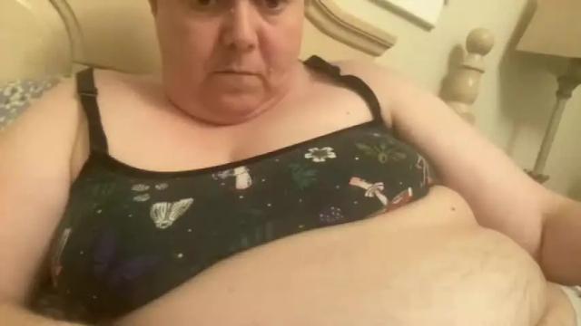 Image 7 of kylorencat Stream on Chaturbate on 14 months ago
