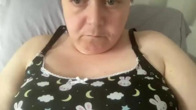 Image 4 of kylorencat Stream on Chaturbate on 13 months ago