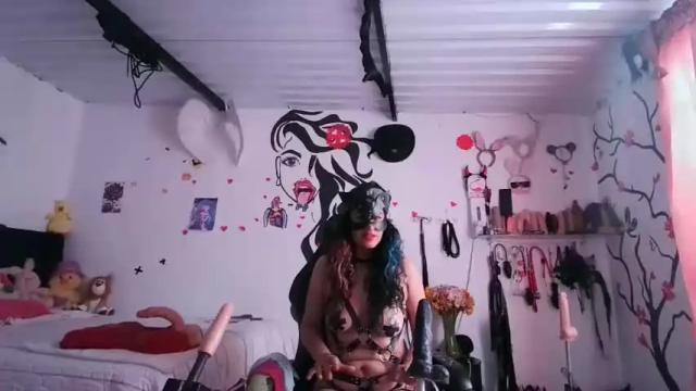 Image 7 of kymberlyhott Stream on Chaturbate on 13 months ago
