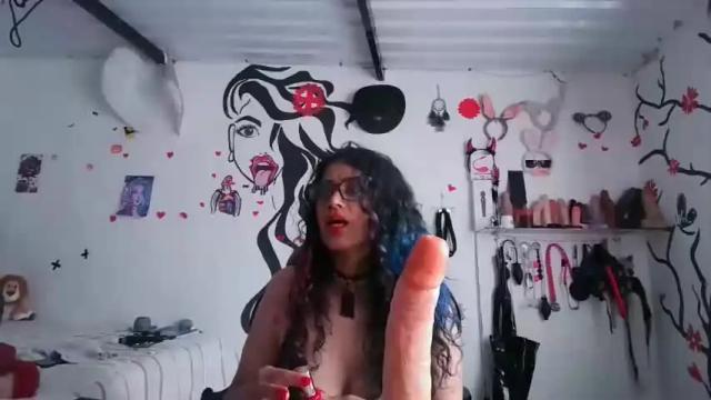 Image 8 of kymberlyhott Stream on Chaturbate on 13 months ago