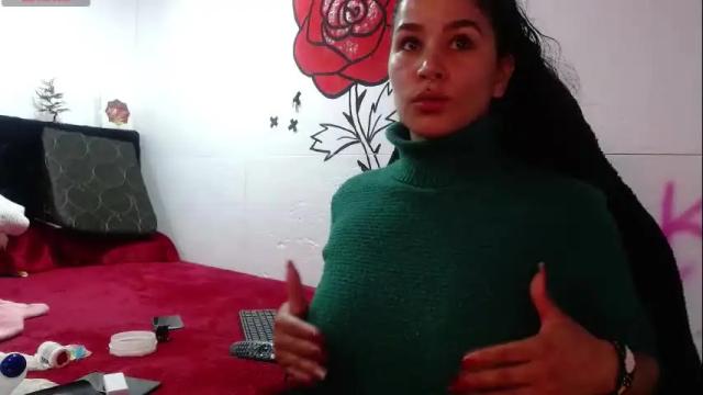 Image 12 of kymberlyhott Stream on Chaturbate on 4 months ago