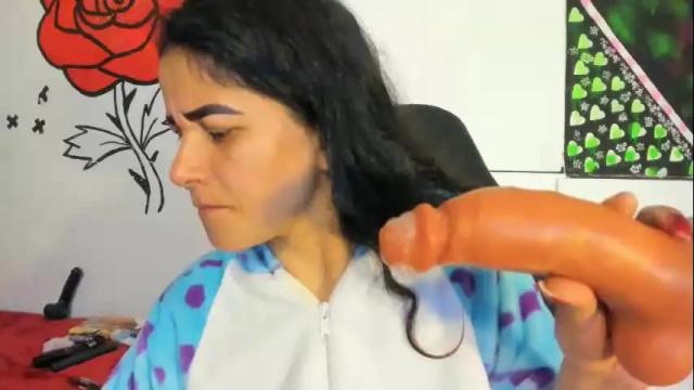 Image 2 of kymberlyhott Stream on Chaturbate on 4 months ago