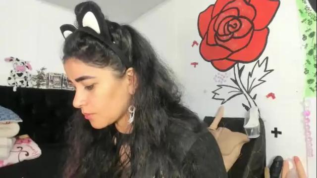 Image 11 of kymberlyhott Stream on Chaturbate on 1 month ago