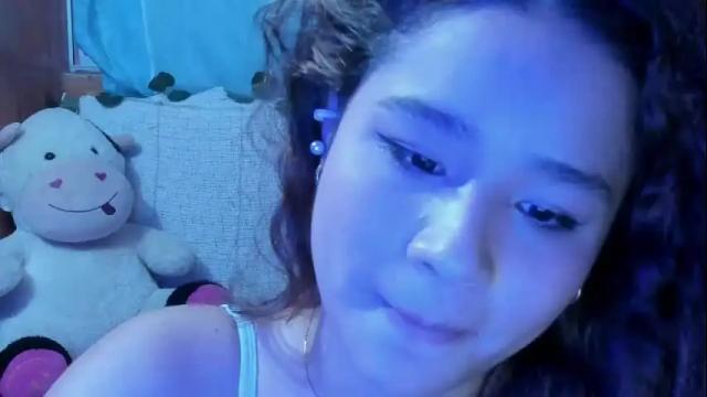 Image 10 of kyomi_beth Stream on Chaturbate on 1 day ago