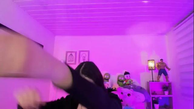Image 11 of kyomi_chang Stream on Chaturbate on 23 days ago