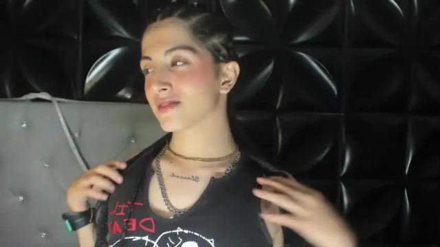 Image 2 of kyomi_princess Stream on Chaturbate on 21 months ago