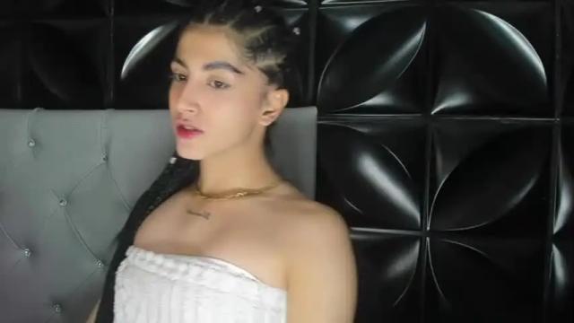 Image 3 of kyomi_princess Stream on Chaturbate on 20 months ago
