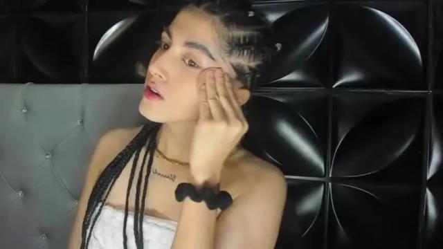 Image 4 of kyomi_princess Stream on Chaturbate on 20 months ago