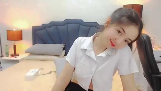 Image 7 of kyomijuhi Stream on Chaturbate on 19 months ago