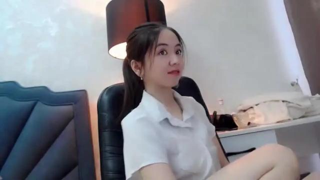 Image 6 of kyomijuhi Stream on Chaturbate on 18 months ago