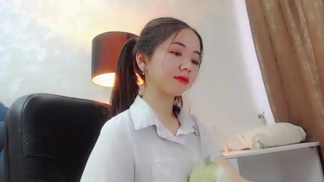 Image 3 of kyomijuhi Stream on Chaturbate on 18 months ago