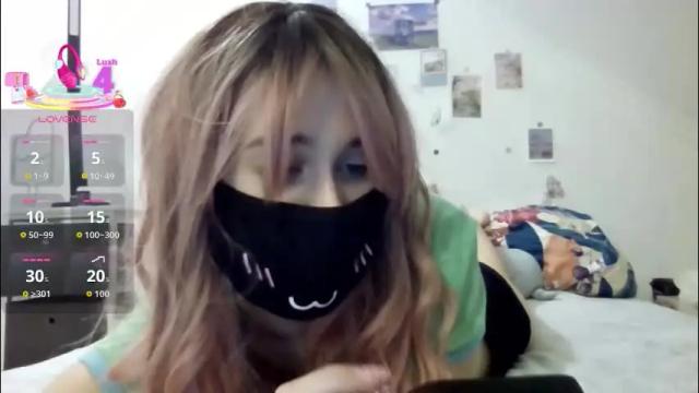 Image 2 of kyrawildofficial Stream on Chaturbate on 1 month ago