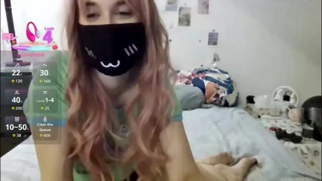 Image 8 of kyrawildofficial Stream on Chaturbate on 1 month ago