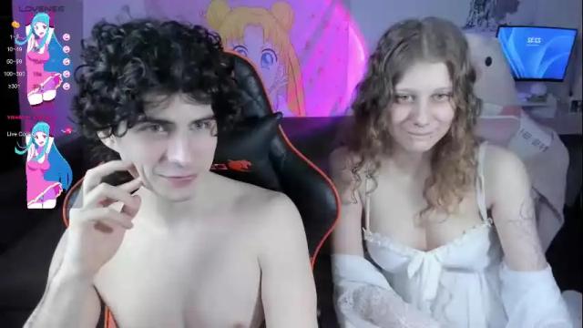 Image 8 of l1ttlekiki Stream on Chaturbate on 24 days ago