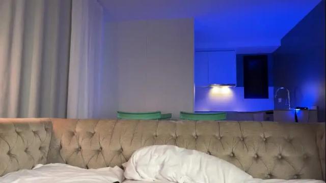 Image 12 of l_0l Stream on Chaturbate on 12 days ago